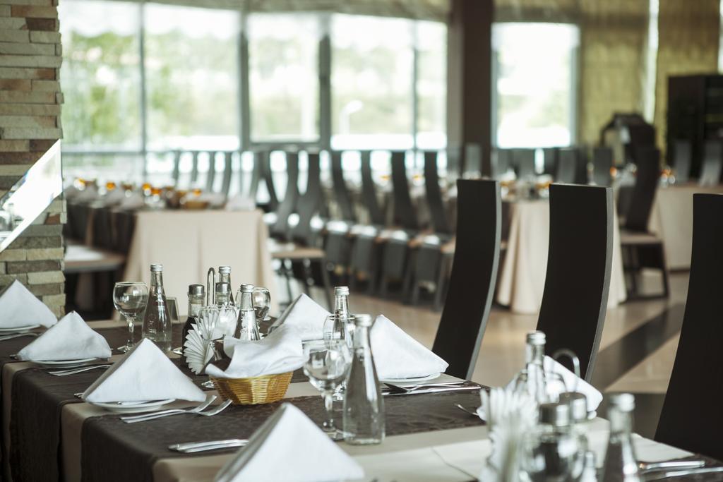 Victoria Hotel & Business Centre Μινσκ Εξωτερικό φωτογραφία