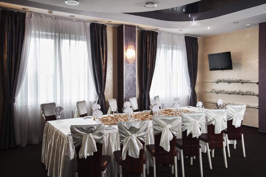 Victoria Hotel & Business Centre Μινσκ Εξωτερικό φωτογραφία