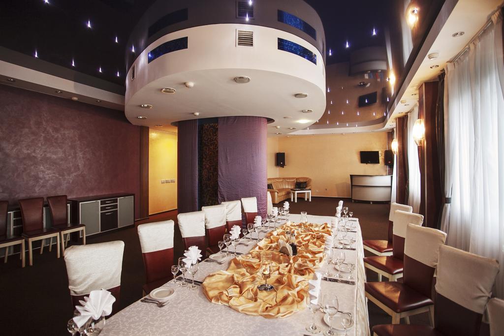 Victoria Hotel & Business Centre Μινσκ Εξωτερικό φωτογραφία